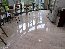 石材研磨保養完成、恢復光亮