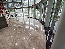 石材研磨保養完成、恢復光亮