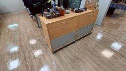 辦公室地板打蠟後