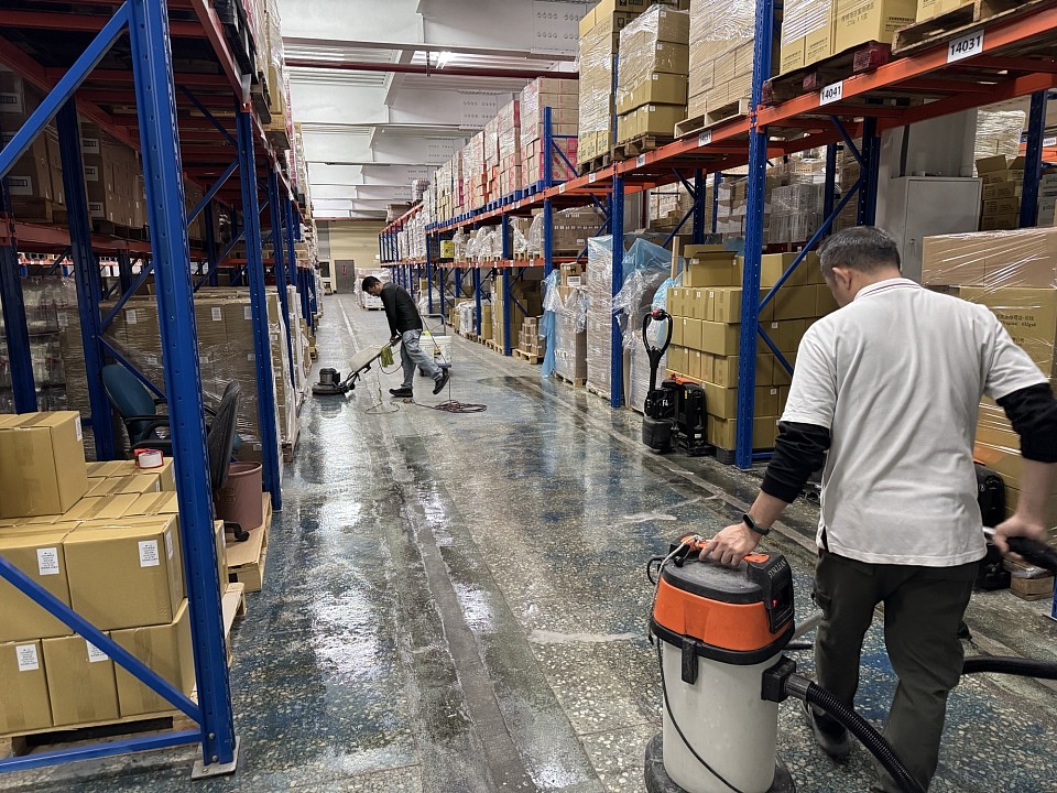 磨石子地板清洗